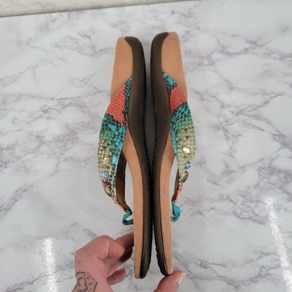 Vionic Lucia Thong Sandals Women's Size 9 Colorful Snakeskin Print - Picture 5 of 7